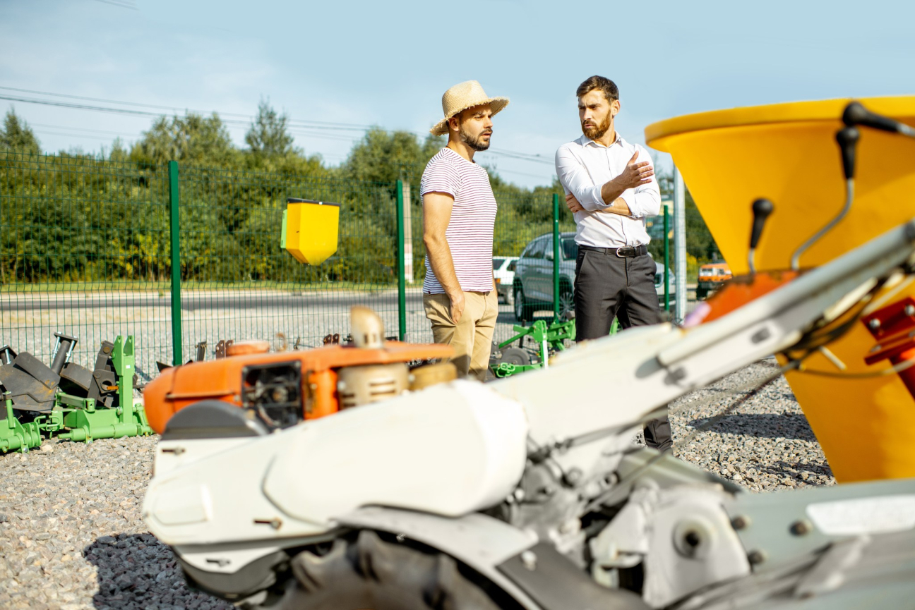 TUDTA-E? A bér kifizetése és levonása szigorú rendhez kötött