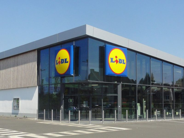 Átáll szerszámárusításra a Lidl