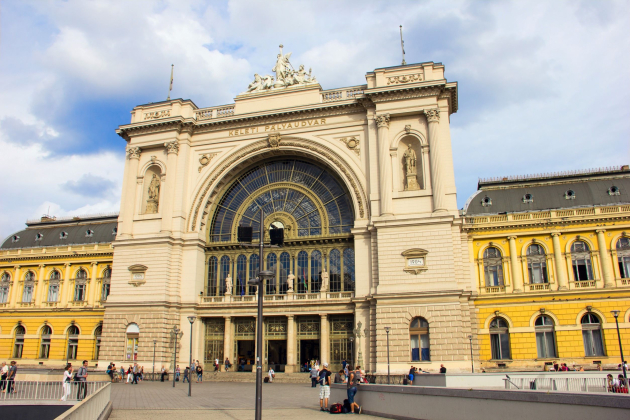 Egyedülálló moziestet rendeznek a 140 éves Keleti pályaudvaron