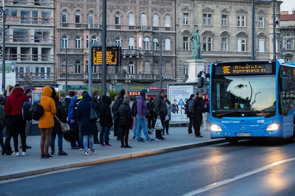 Nyilatkozat a tervezett újraindítási adóról