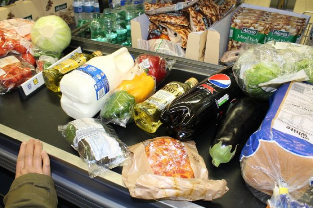 Elemző: az ársapkák kivezetése 3-5 százalékot dob az élelmiszer-infláción