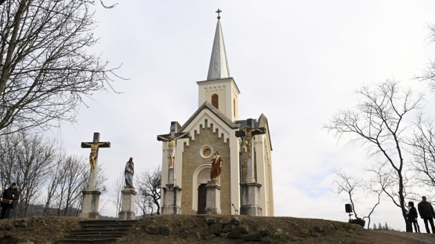 Megújult a 124 éves kápolnatemplom Esztergomban